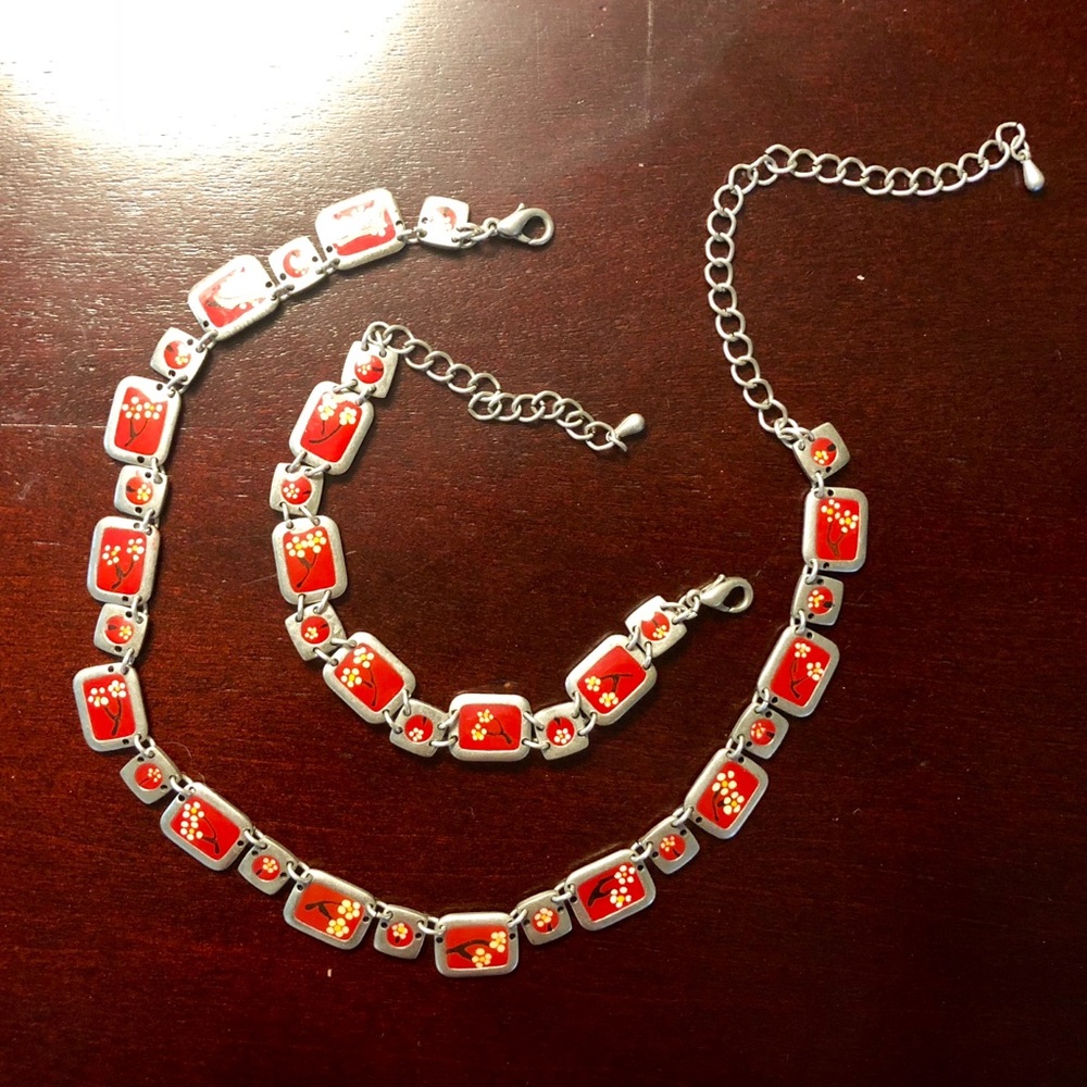 Adorable cherry blossom necklace / bracelet set!